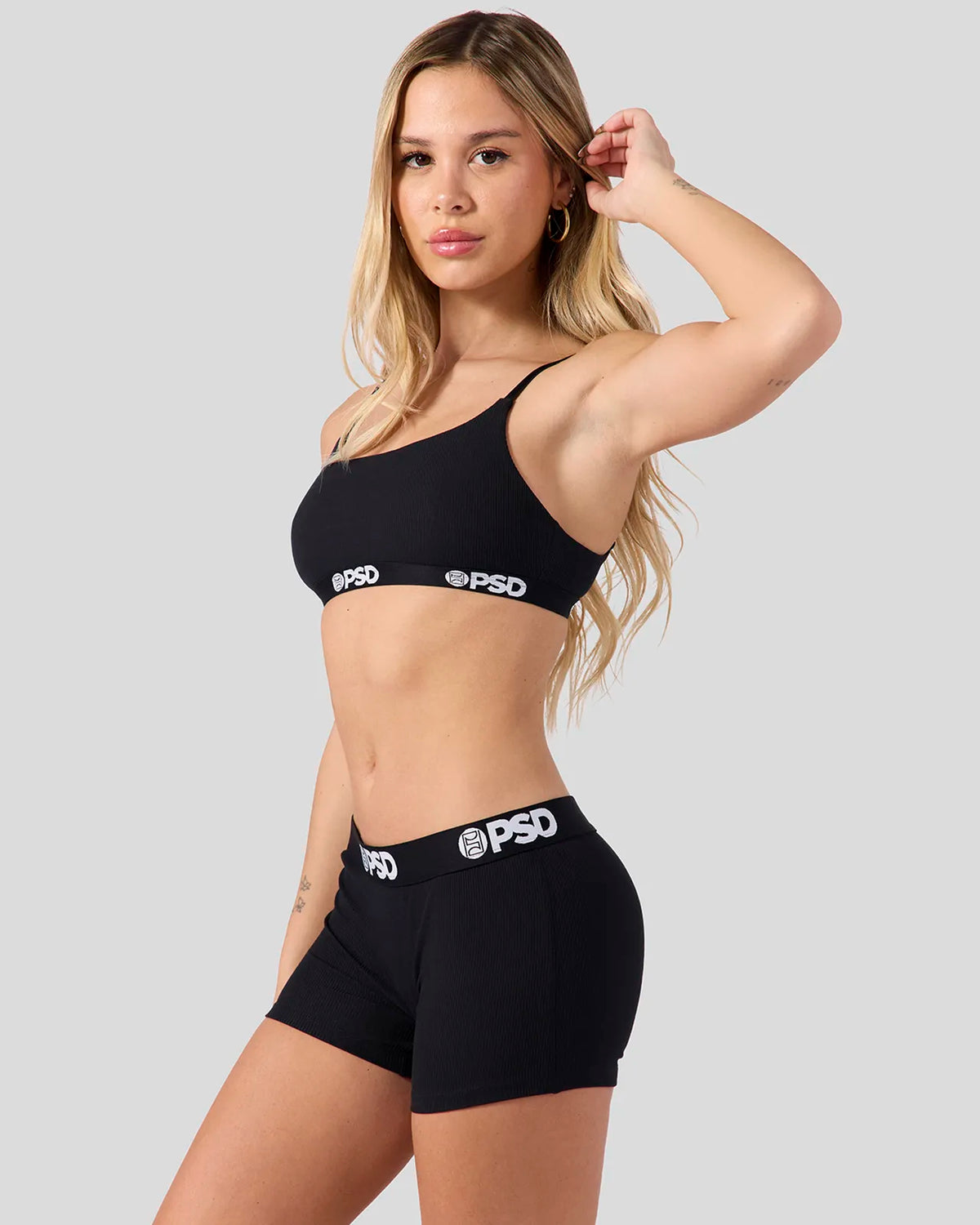 Ribbed - Black